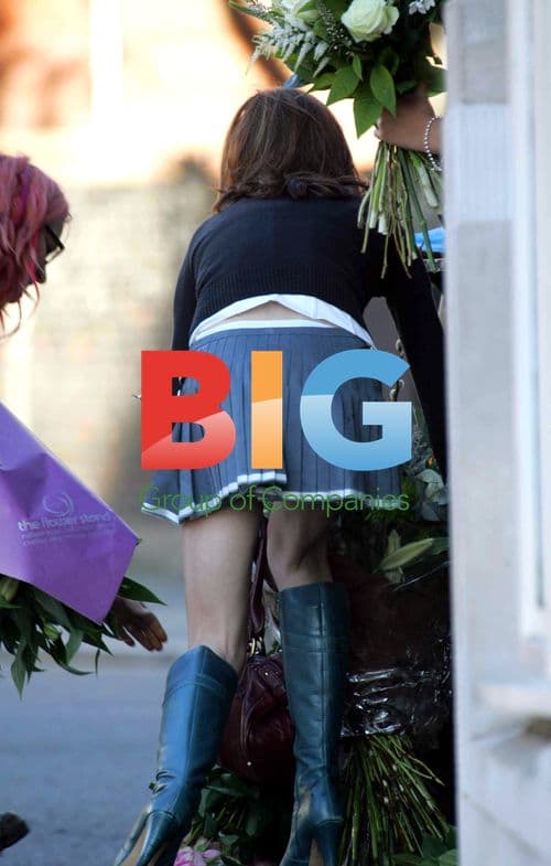 Tara Palmer Tompkinson cheers up after car theft