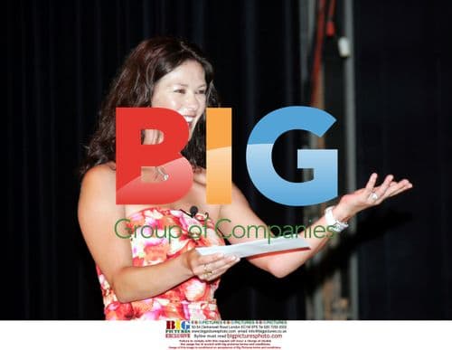 Catherine Zeta Jones Presents Scholarship in Bermuda