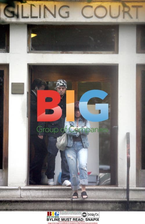 Big Brother 6 Winner Anthony Hutton Looking at Properties