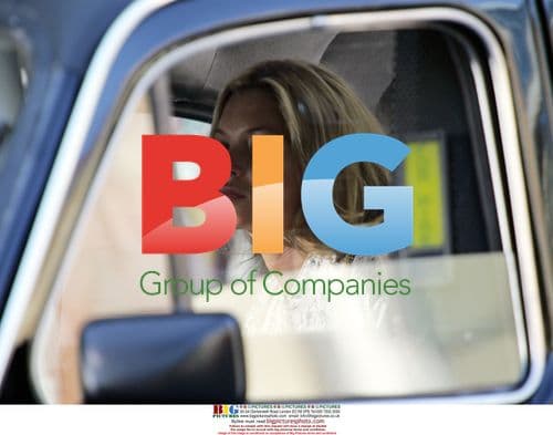 Kate Moss Arrives at Photoshoot