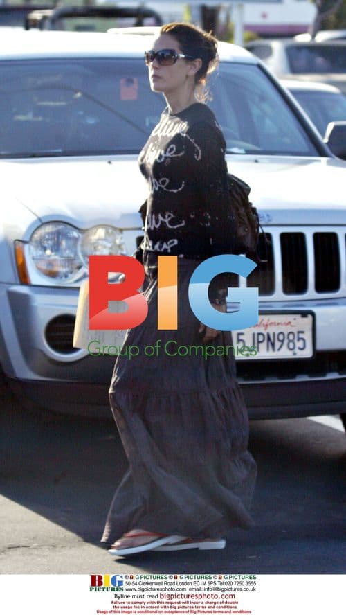 Teri Hatcher Shopping at Fred Segal