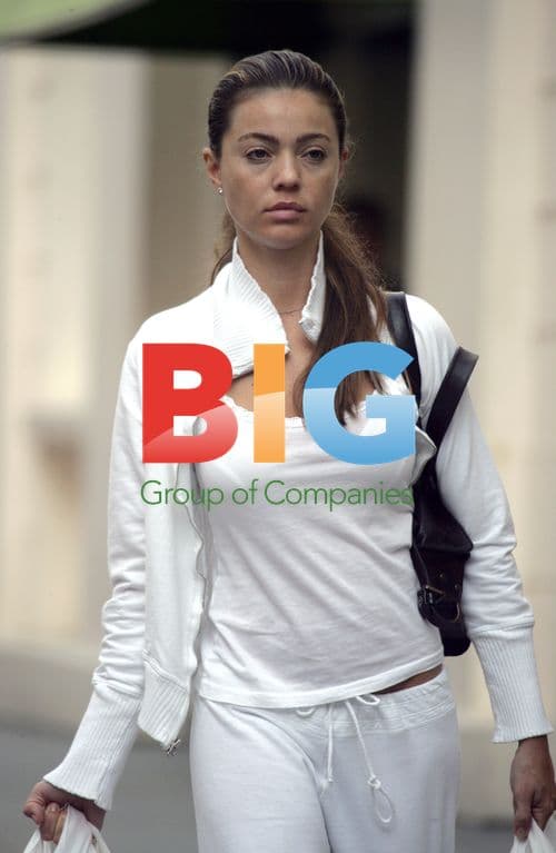 Simone Abdelnour Shopping in London