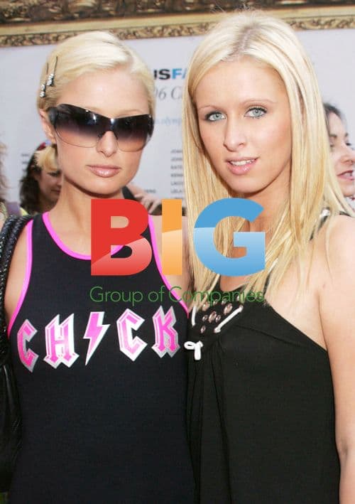 Paris and Nicky Hilton at Fashion Week