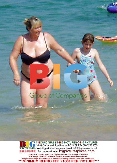 Fern Britton and Phil Vickery on Beach