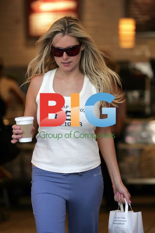 Abi Titmuss Visits Gym and Cafe