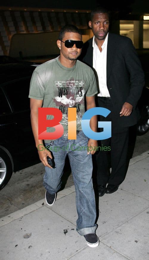 Usher Eats Out at Mr Chows