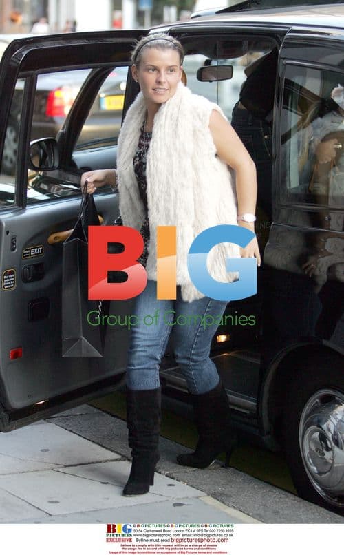 Coleen Mcloughlin Goes Shopping in London