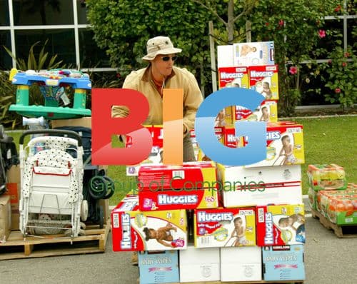 Matthew McConaughey at Hurricane Katrina Relief Effort