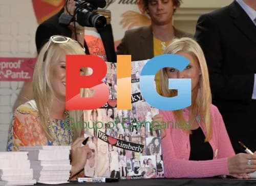 Kimberly Stewart and Nicky Hilton select \"It Girl\" winner