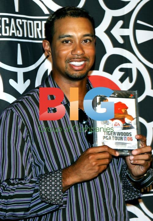 Tiger Woods at Virgin Megastore