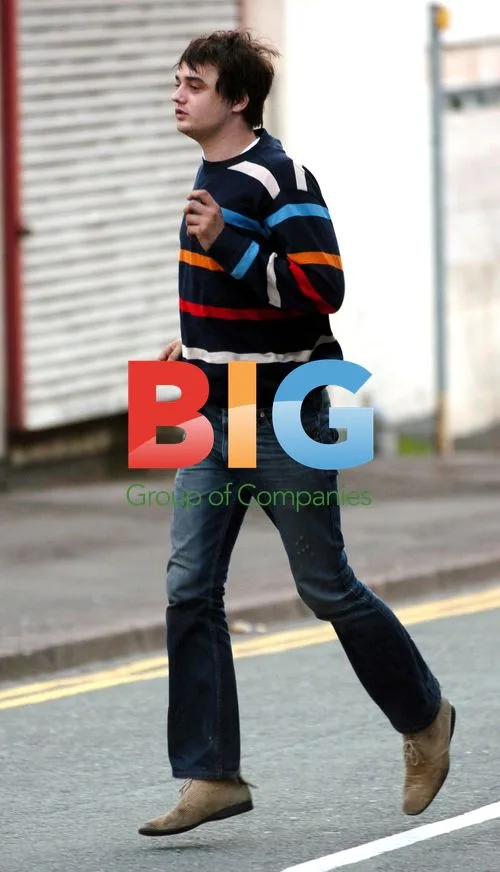 Pete Doherty Arrives for Gig