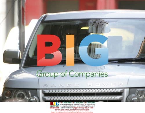 Coleen Mcloughlin Parks Illegally in Liverpool