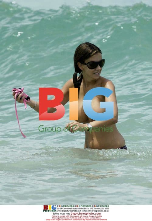 Glamour Girls Lucy Becker and Malene Play in Caribbean Sea