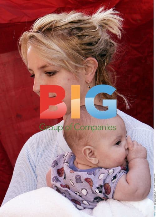 Britney Spears and Son Visit Hindu Temple