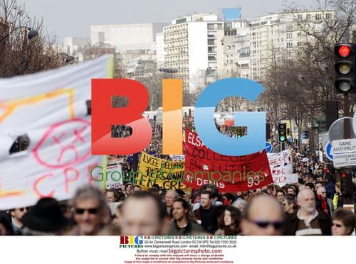 Anti-CPE Protest in France
