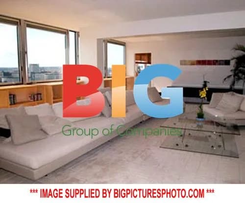 Pitt-Jolie Renting Luxurious Paris Apartment