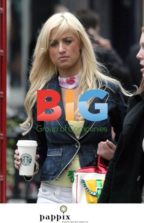 Chantelle Houghton Arriving in London