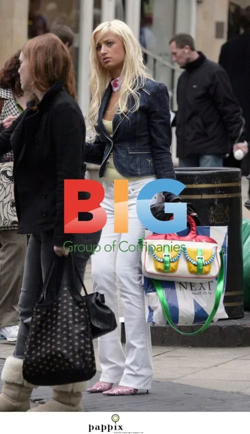 Chantelle Houghton Arrives in London