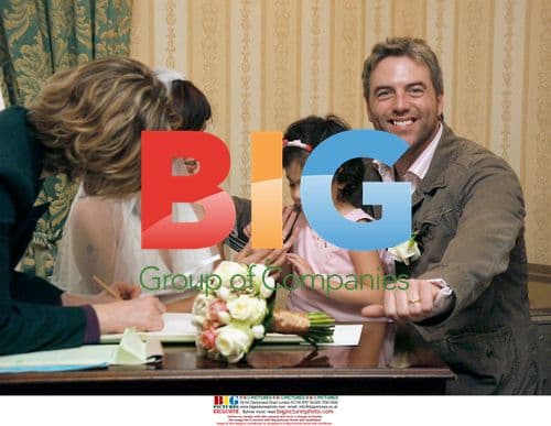 Donal McIntyre weds Amira