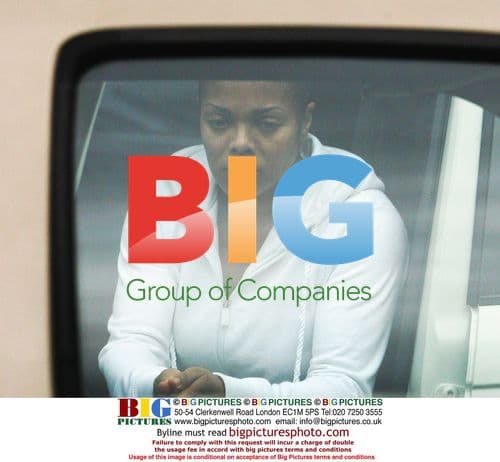 Newly Thin Janet Jackson Leaves Acupuncture Office