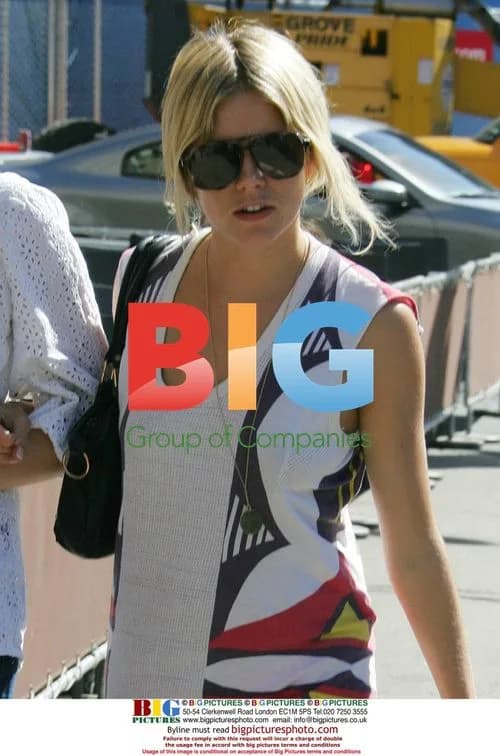 Actress Sienna Miller having late lunch in NYC
