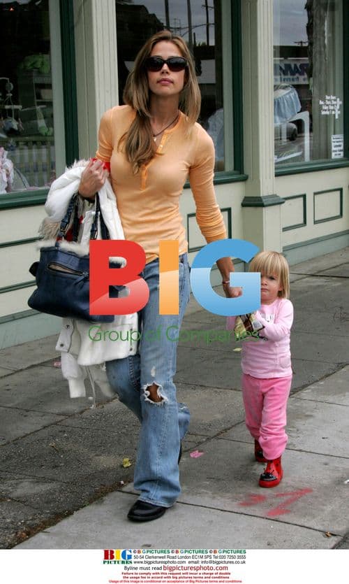 Denise Richards Shopping with Daughter