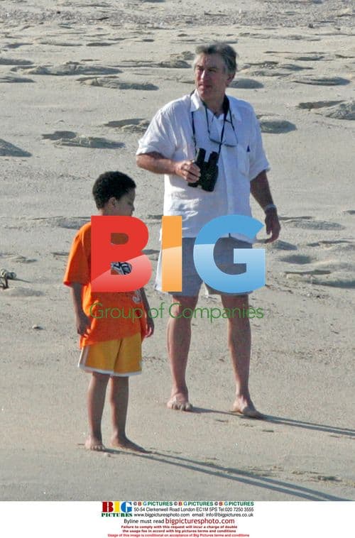 Robert DeNiro with son in Mexico