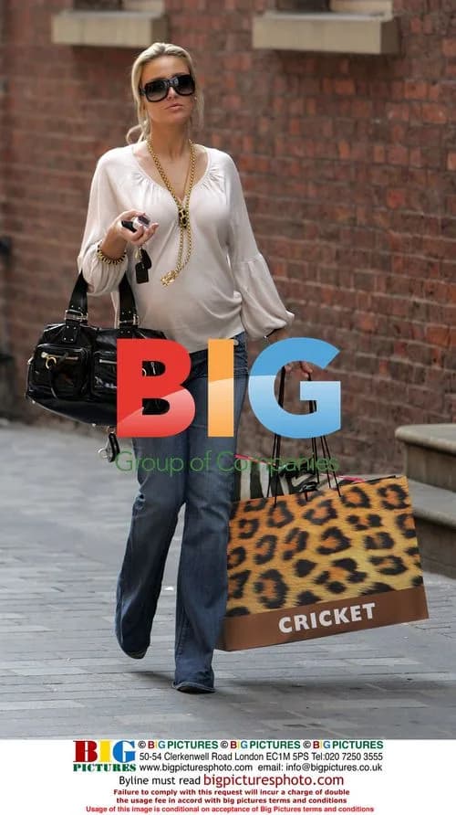 Pregnant Alex Curran Out Shopping