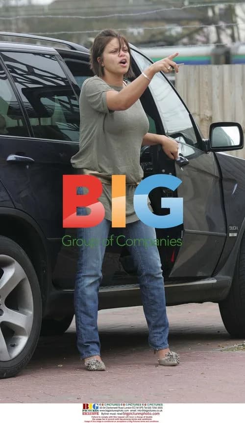 Jade Goody with sons at friend's house