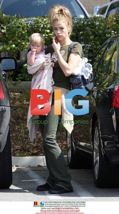 Denise Richards Visits Agoura Medical Center