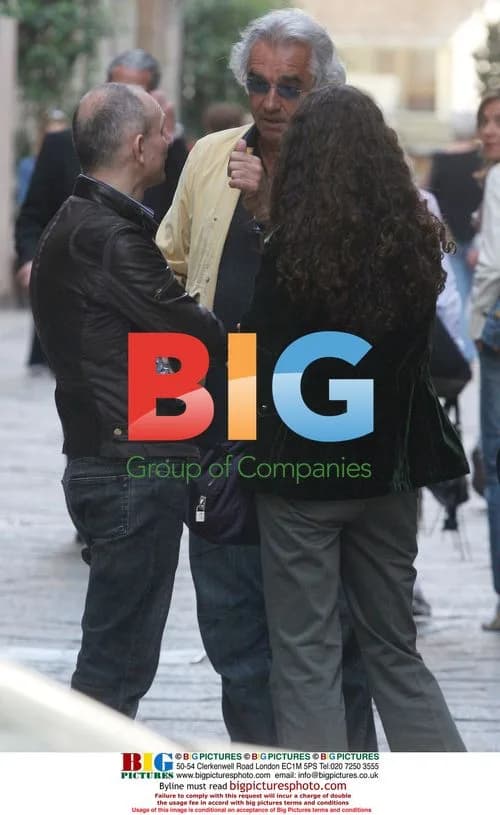 Flavio Briatore meets Afef and friend in Milan