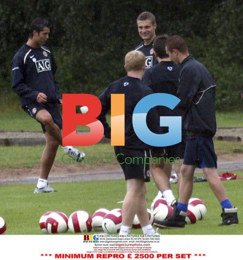 Rooney and Ronaldo Train After World Cup Dispute