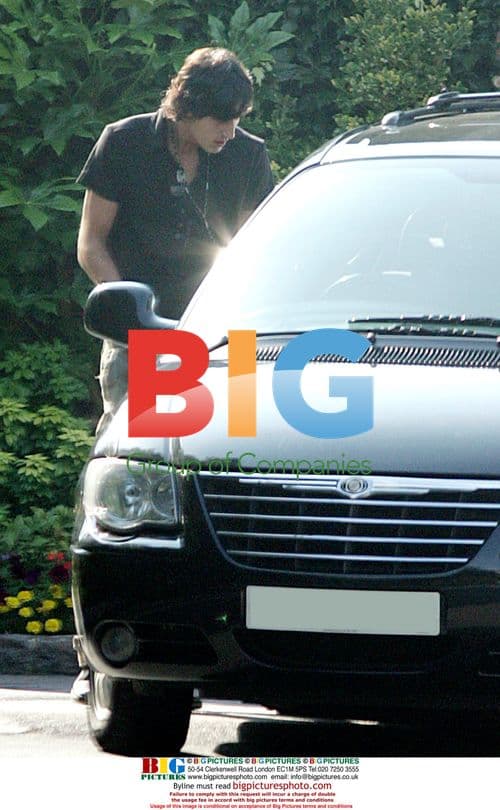 Mickey Dalton outside hotel in St Albans