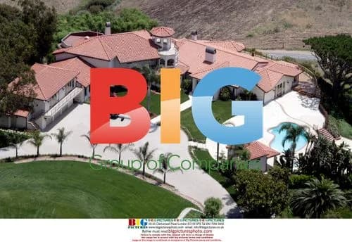Pamela Anderson's New Malibu Home