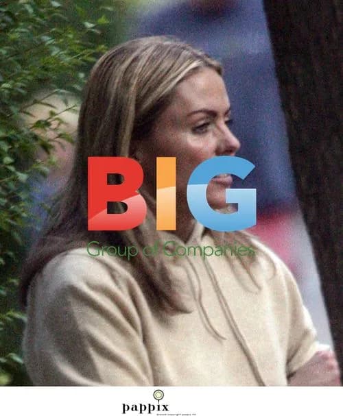 Patsy Kensit Exits House in Baggy Sweater