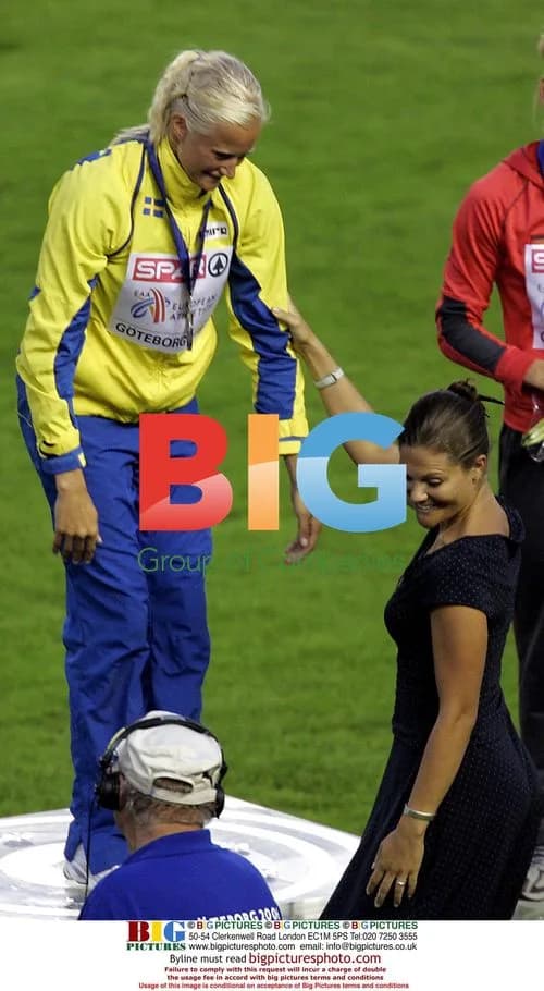 Princess Victoria Congratulates Carolina Klft