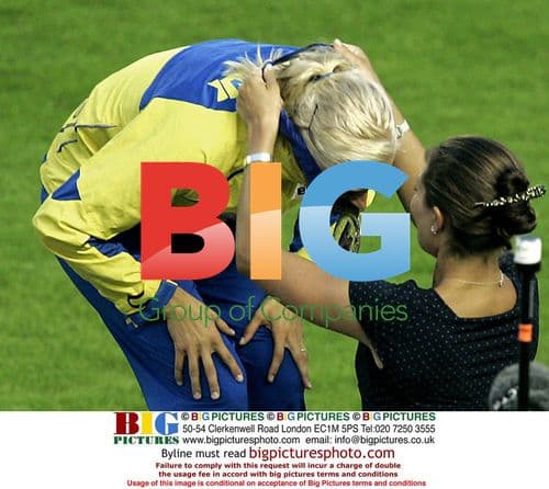 Princess Victoria Congratulates Gold Medalist Carolina Klft