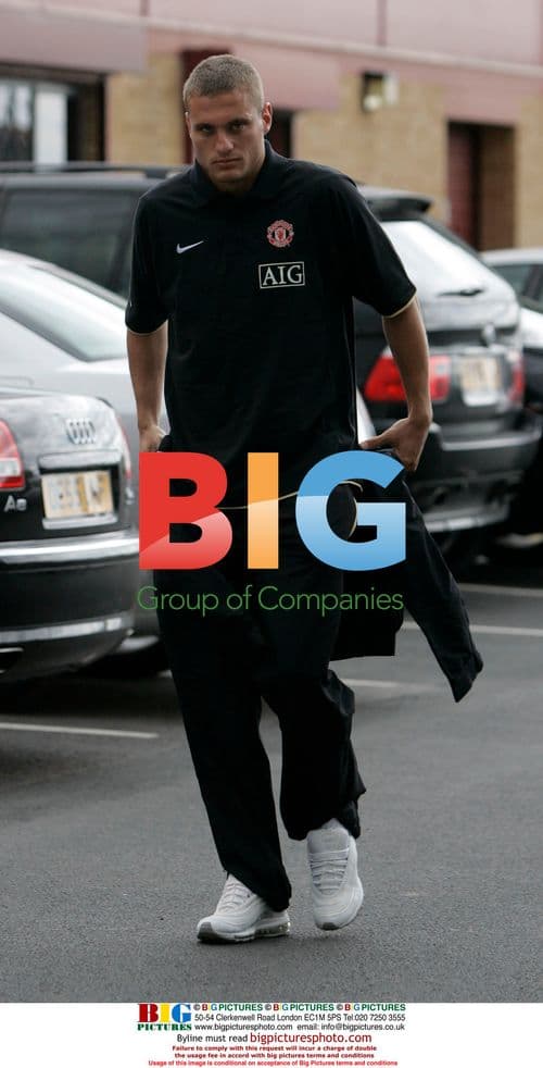 Manchester United Players Arrive