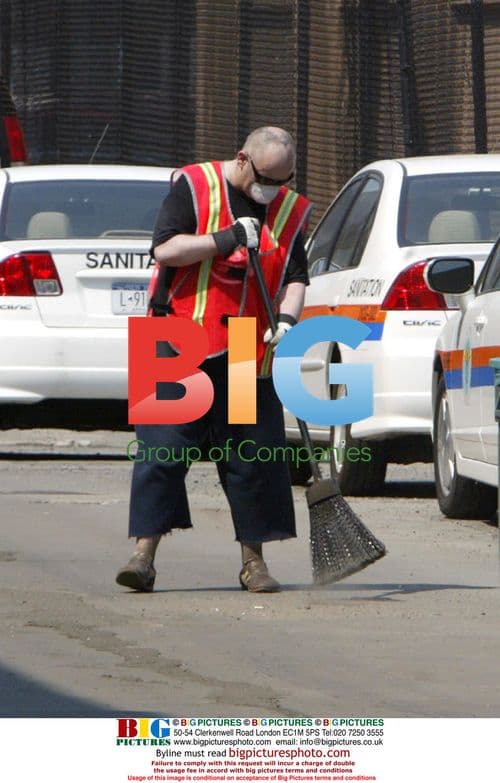 Boy George begins community service in NYC