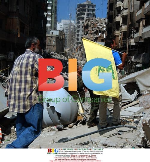 Residents Returning to Homes in Beirut Suburbs