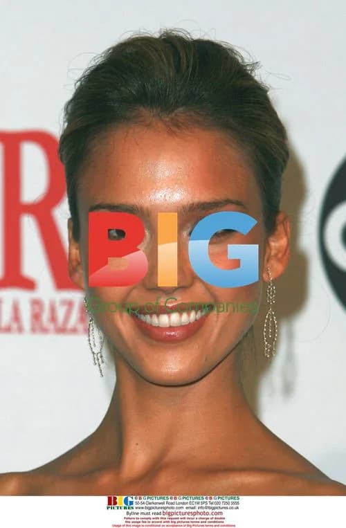 Jessica Alba at 2006 NCLR ALMA Awards