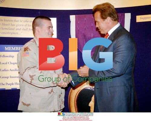 Schwarzenegger at Purple Heart Convention
