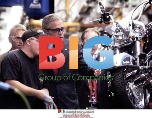 President Bush tours Harley-Davidson plant