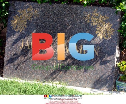 Paris Hilton Buys Burial Plot Next To Marilyn Monroe