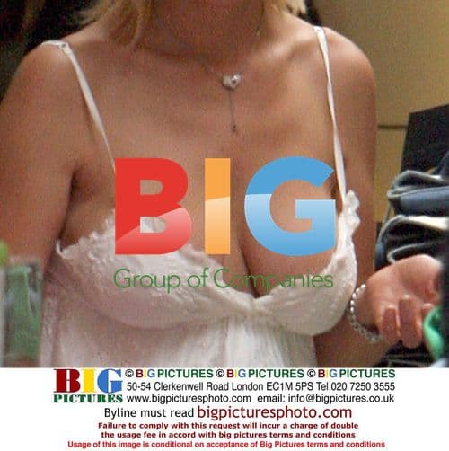 Tara Reid Shopping Trip in West Hollywood