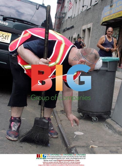 BOY GEORGE completes community service