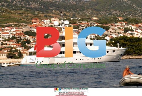 Bernie Ecclestone goes for lunch in Pakleni Islands