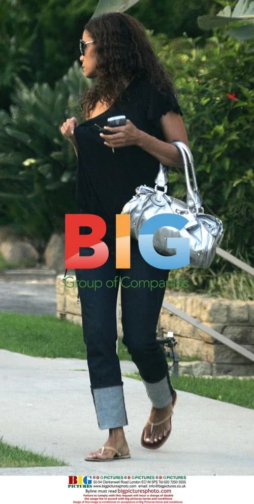 Halle Berry Goes Shopping in LA