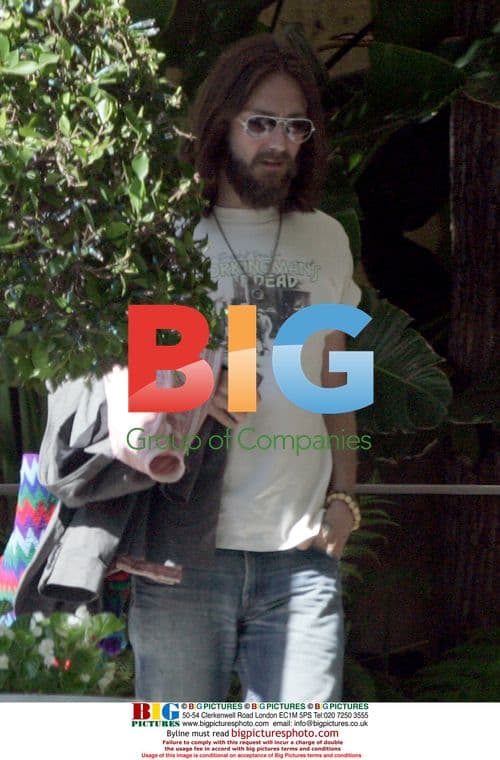 Chris Robertson and Kate Hudson Spotted Apart