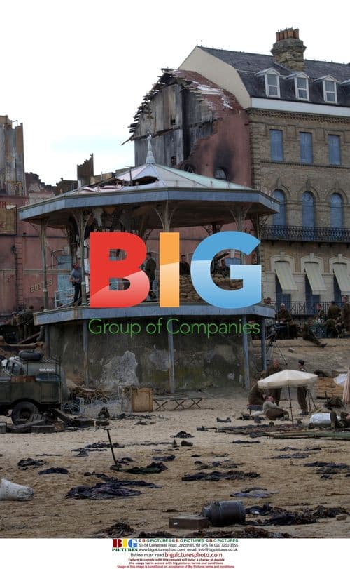 Keira Knightley on Atonement film set